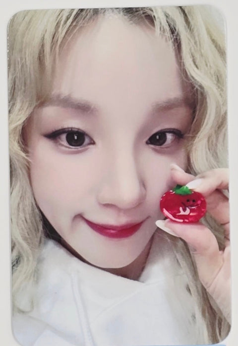 I-DLE "We are" - KPOP Together Pre-Order Benefit Photocard