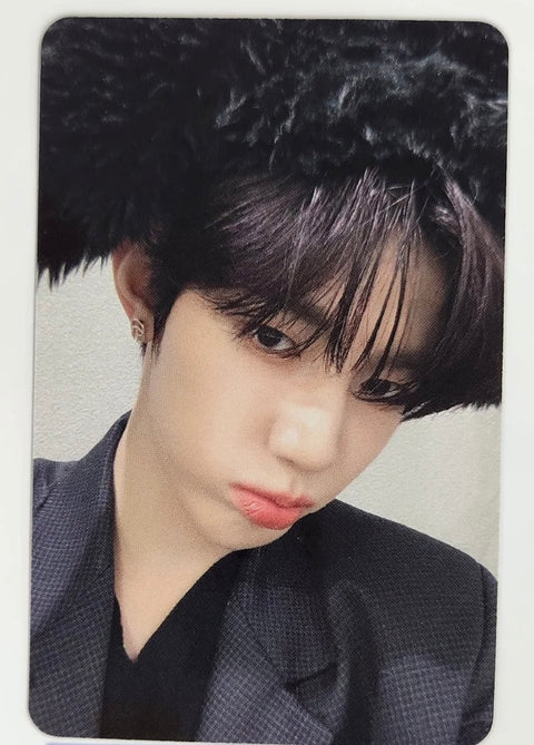 ZEROBASEONE "πππ¨π π£ππ₯ππππ¦π" The 5th Mini Album - Apple Music Pre-Order Benefit Photocard