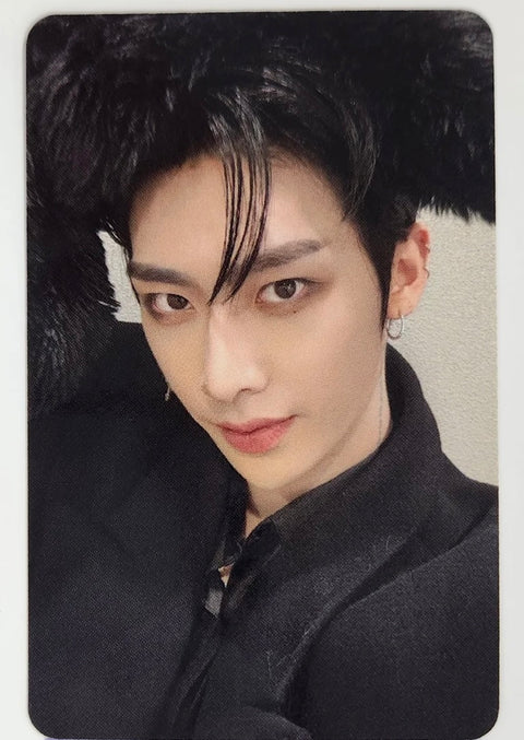 ZEROBASEONE "πππ¨π π£ππ₯ππππ¦π" The 5th Mini Album - Apple Music Pre-Order Benefit Photocard