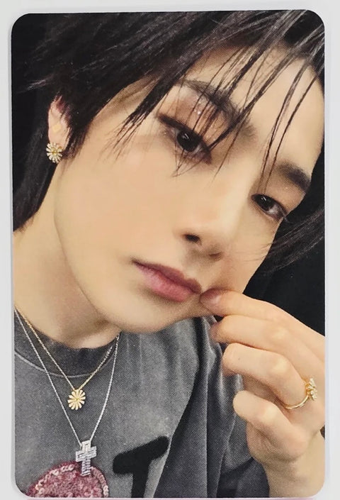 Stray Kids "KARMA" - Apple Music POB Photocard