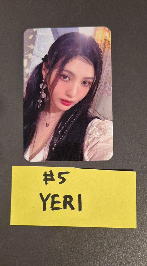 Red Velvet "Cosmic" - Apple Music Pre-order Benefit Photocard